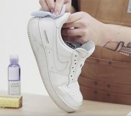 Cách giặt giày trắng đơn giản tại nhà