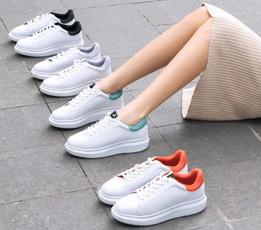 phối đồ với giày trắng phong cách