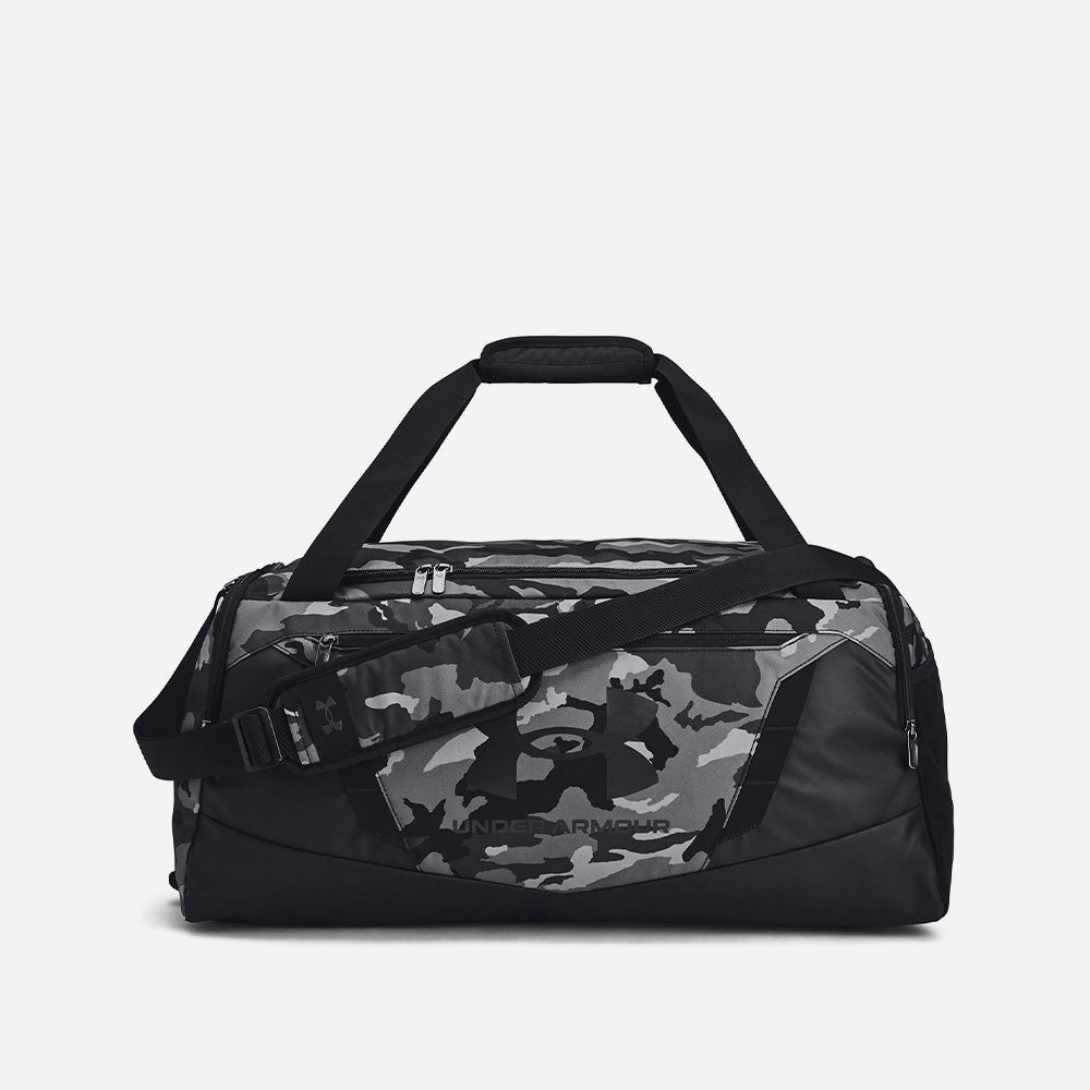 Under armour best sale camo gym bag