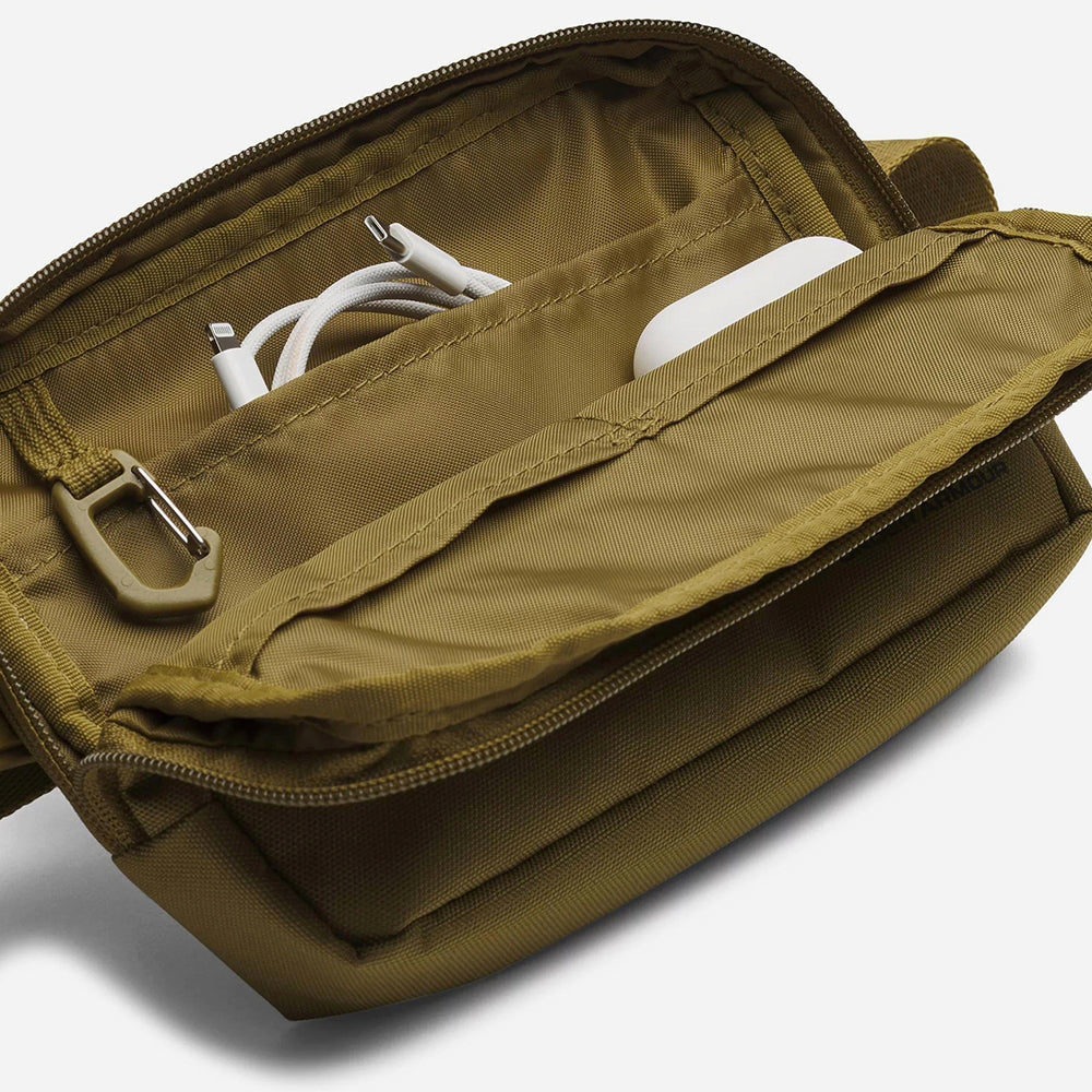 Túi Đeo Chéo Under Armour Loudon Essential - Supersports Vietnam