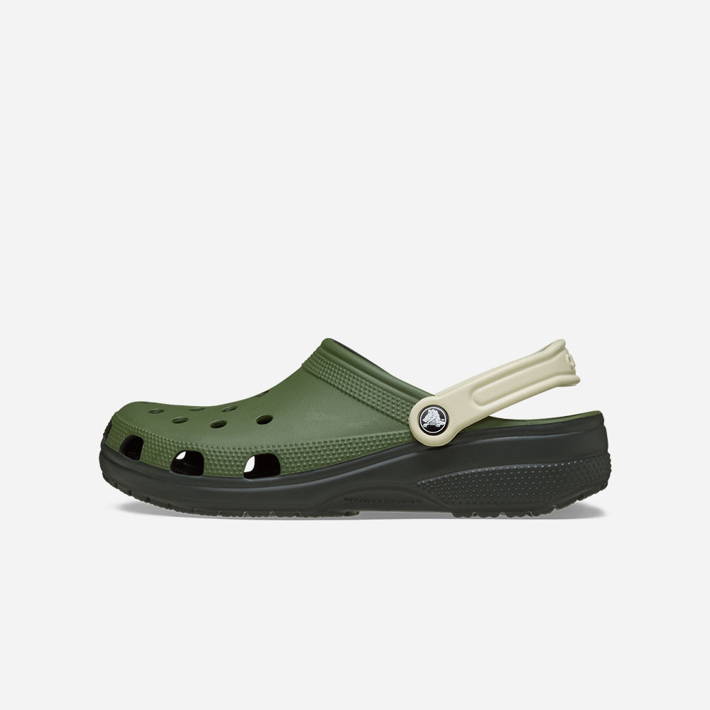 Giày Clog Unisex Crocs Classic Retro Sport - Xanh Lá - Supersports Vietnam