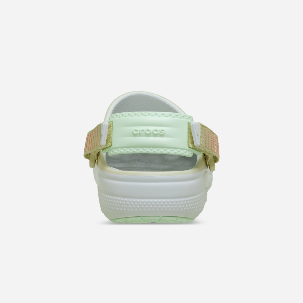 Giày Clog Unisex Crocs Classic Turbo - Be - Supersports Vietnam