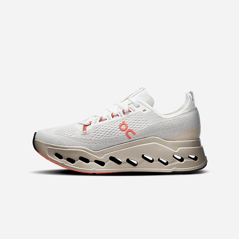 Giày Chạy Bộ Nữ On Running Cloudsurfer Max - Trắng - Supersports Vietnam