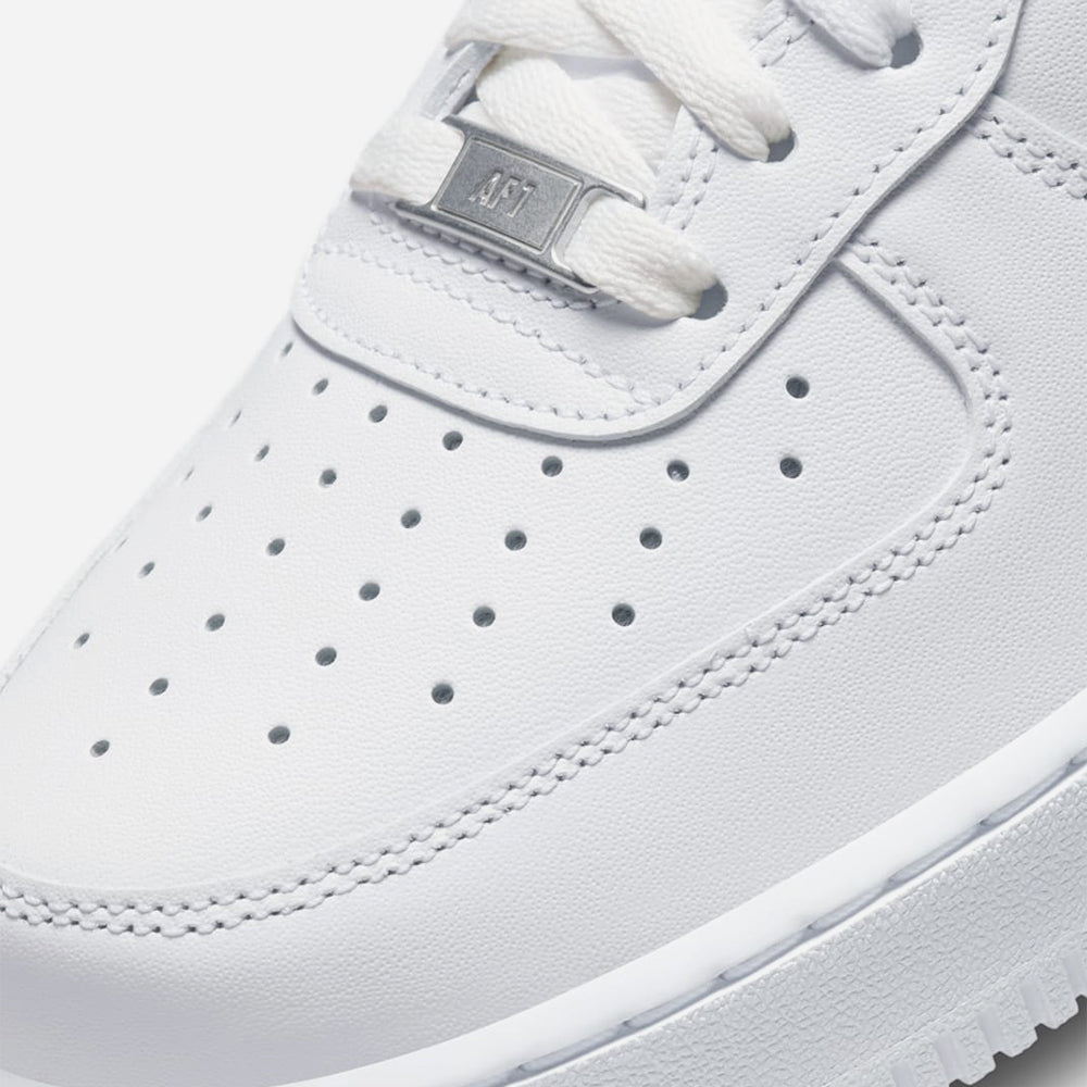Giày Sneaker Nam Nike Air Force 1 '07 - Trắng - Supersports Vietnam