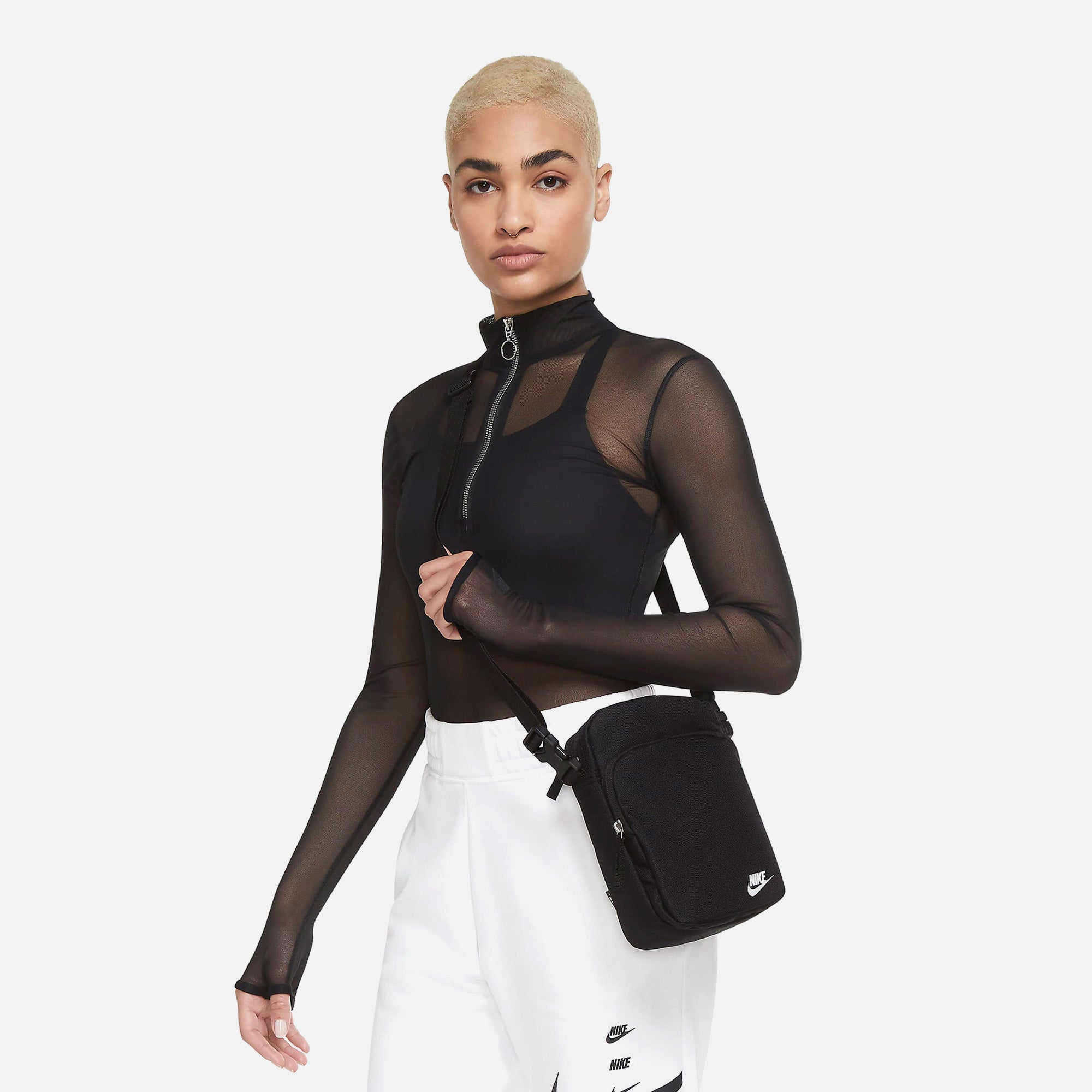 Túi Thể Thao Nike Heritage Crossbody - Supersports Vietnam