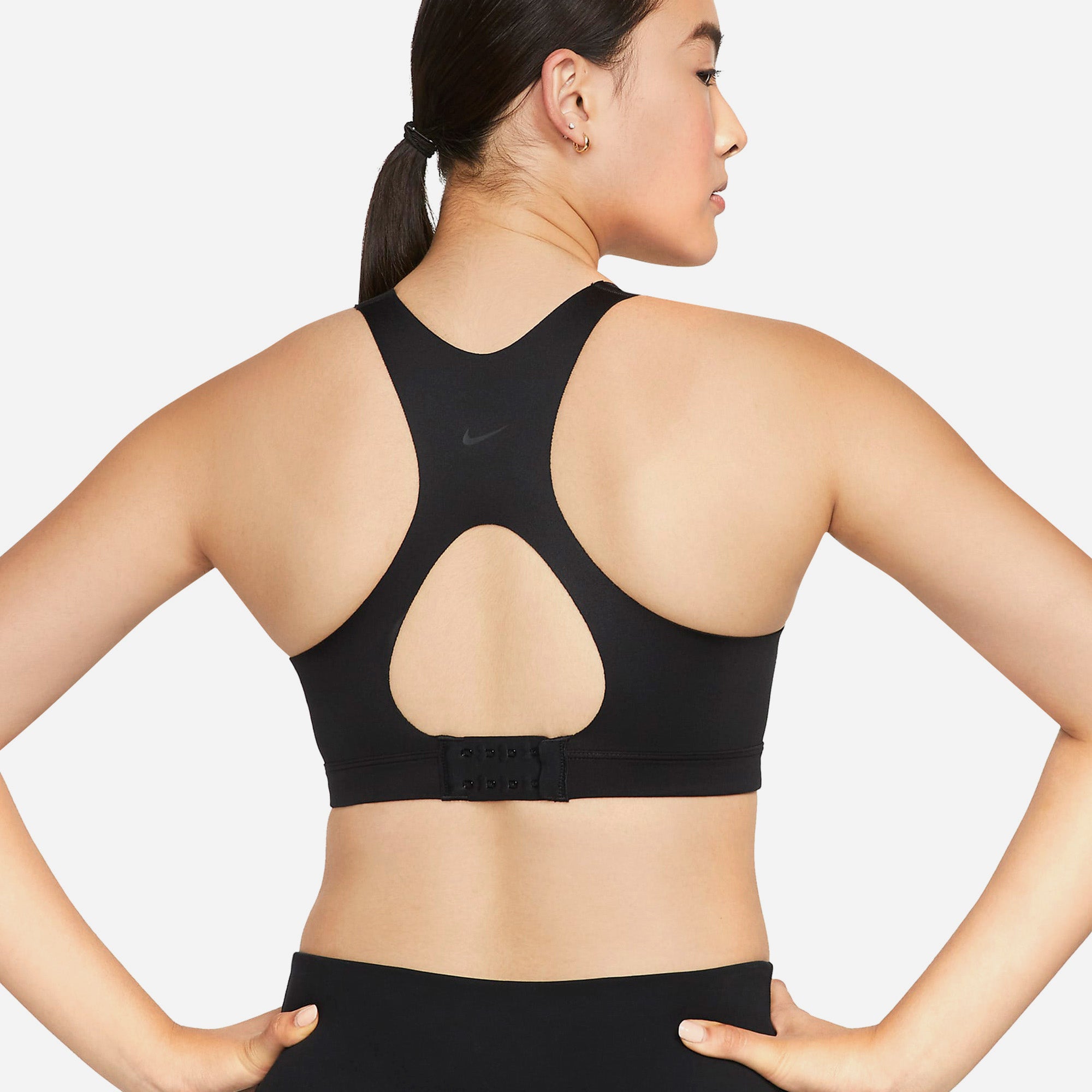 Áo Ngực Thể Thao Nữ Nike Alpha Zip-Front - Đen - Supersports Vietnam