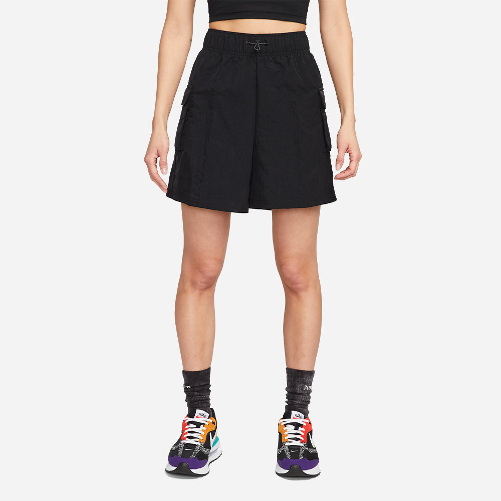 Quần Ngắn Thể Thao Nữ Nike Essential Woven High Rise - Đen - Supersports Vietnam