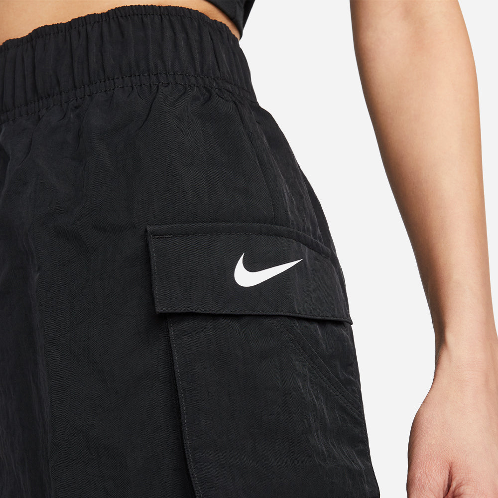 Quần Ngắn Thể Thao Nữ Nike Essential Woven High Rise - Đen - Supersports Vietnam