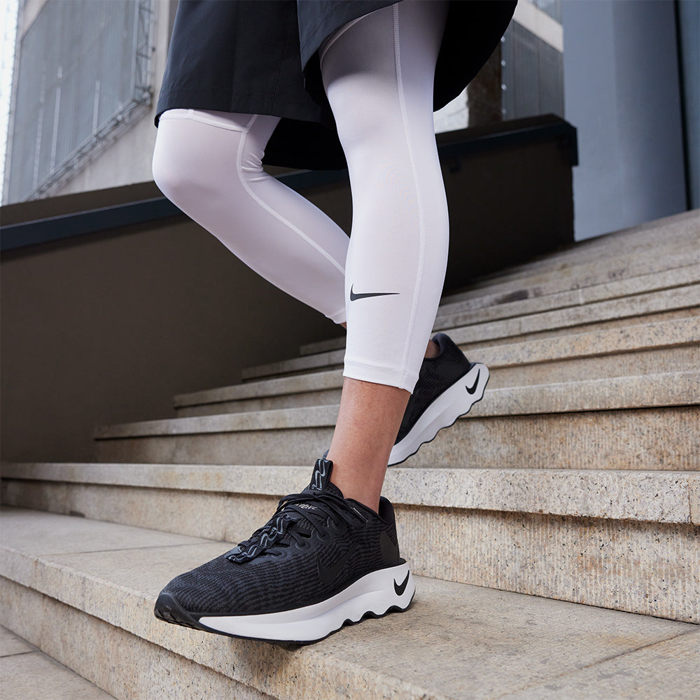 Giày Luyện Tập Nam Nike Motiva - Đen - Supersports Vietnam
