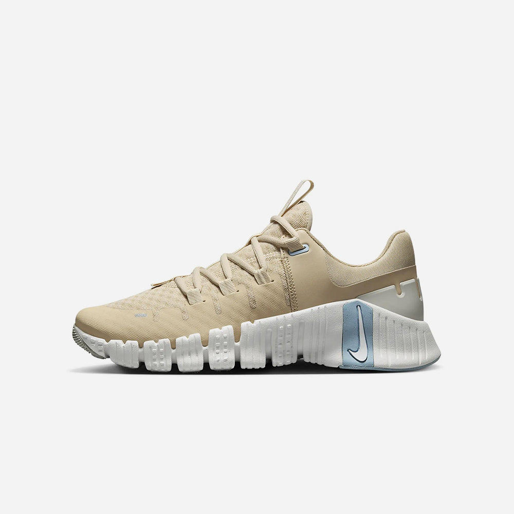 Giày Luyện Tập Nữ Nike Free Metcon 5 - Be - Supersports Vietnam