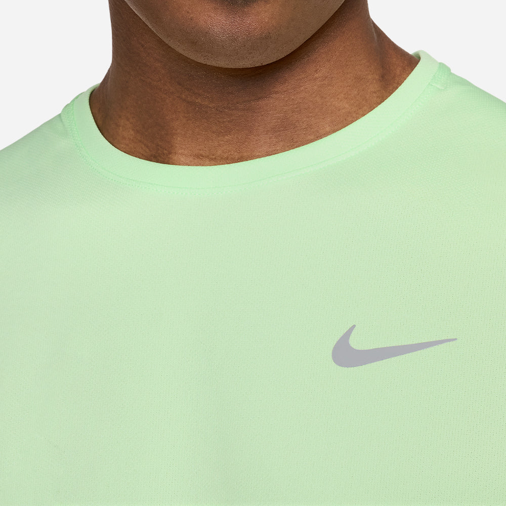 Áo Thun Nam Nike Dri-Fit Uv Miler - Xanh Lá - Supersports Vietnam