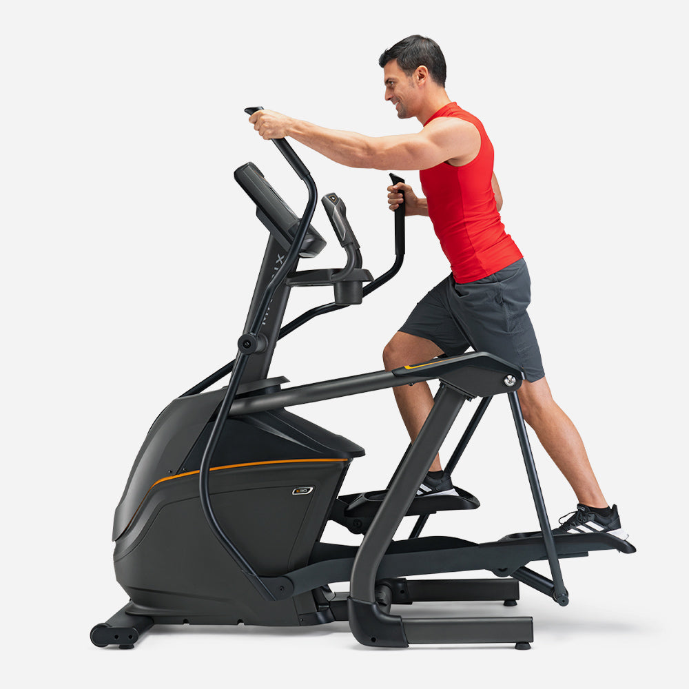 Máy Tập Liên Hoàn Giảm Cân Mỹ Matrix E30 Xr - Đen - Supersports Vietnam