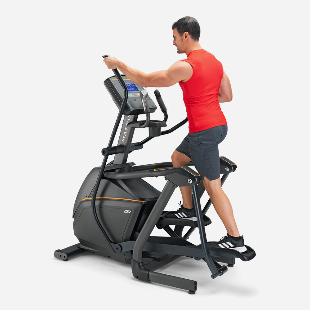 Máy Tập Liên Hoàn Giảm Cân Mỹ Matrix E30 Xr - Đen - Supersports Vietnam