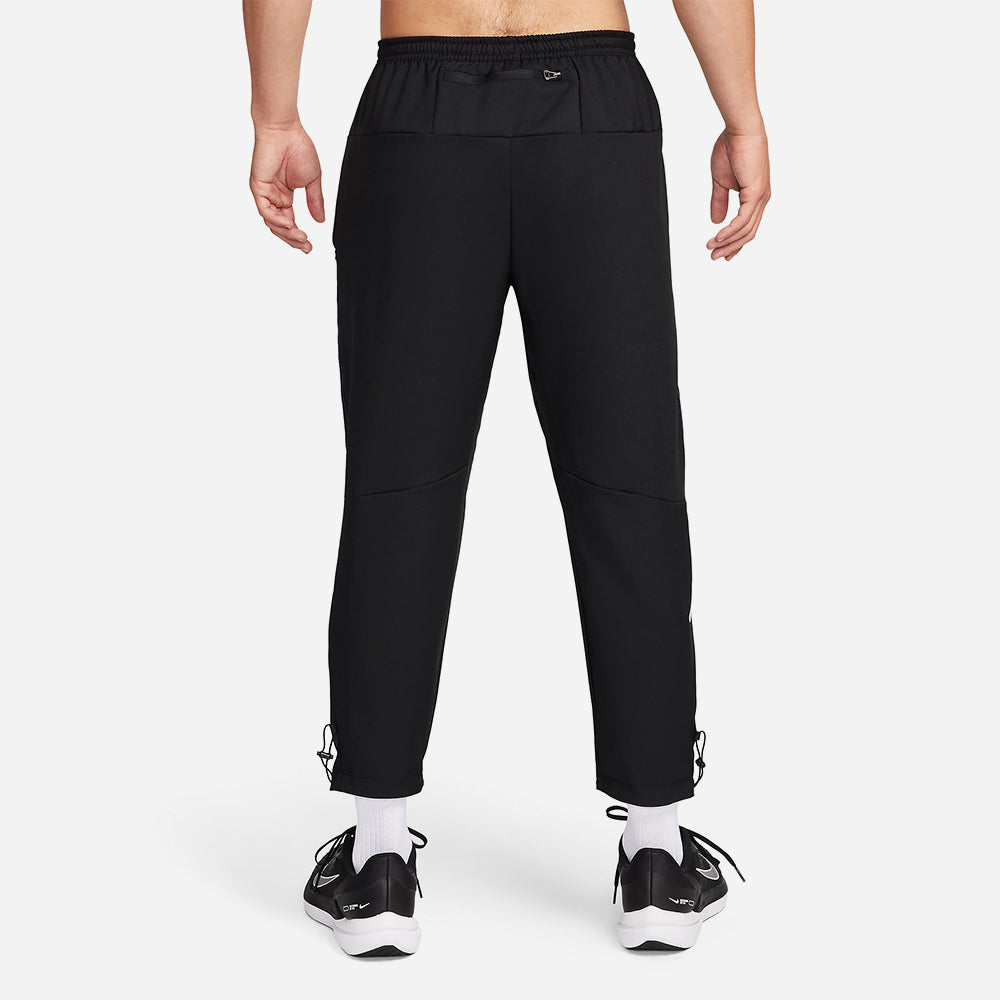 Quần Dài Thể Thao Nam Nike Dri-Fit Track Club - Đen - Supersports Vietnam