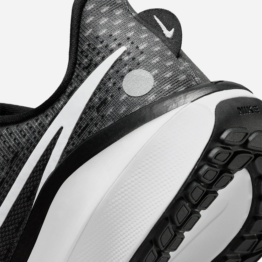 Giày Chạy Bộ Nữ Nike Vomero 17 - Đen - Supersports Vietnam