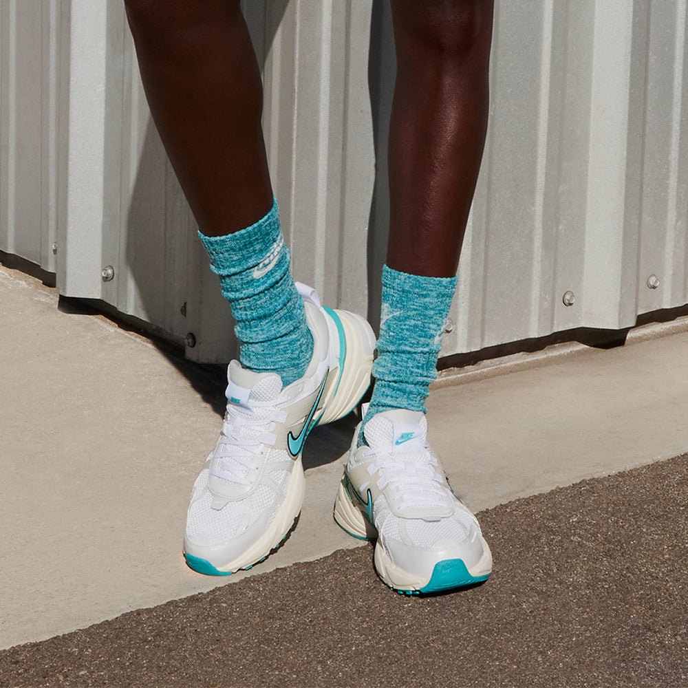 Giày Sneaker Nữ Nike V2K Run - Trắng - Supersports Vietnam