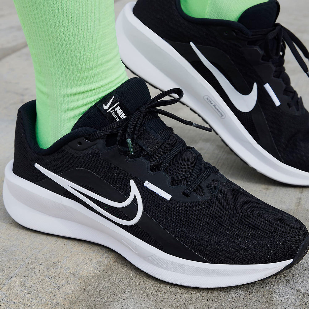 Giày Chạy Bộ Nữ Nike Downshifter 13 - Đen - Supersports Vietnam