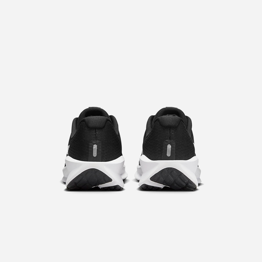 Giày Chạy Bộ Nữ Nike Downshifter 13 - Đen - Supersports Vietnam
