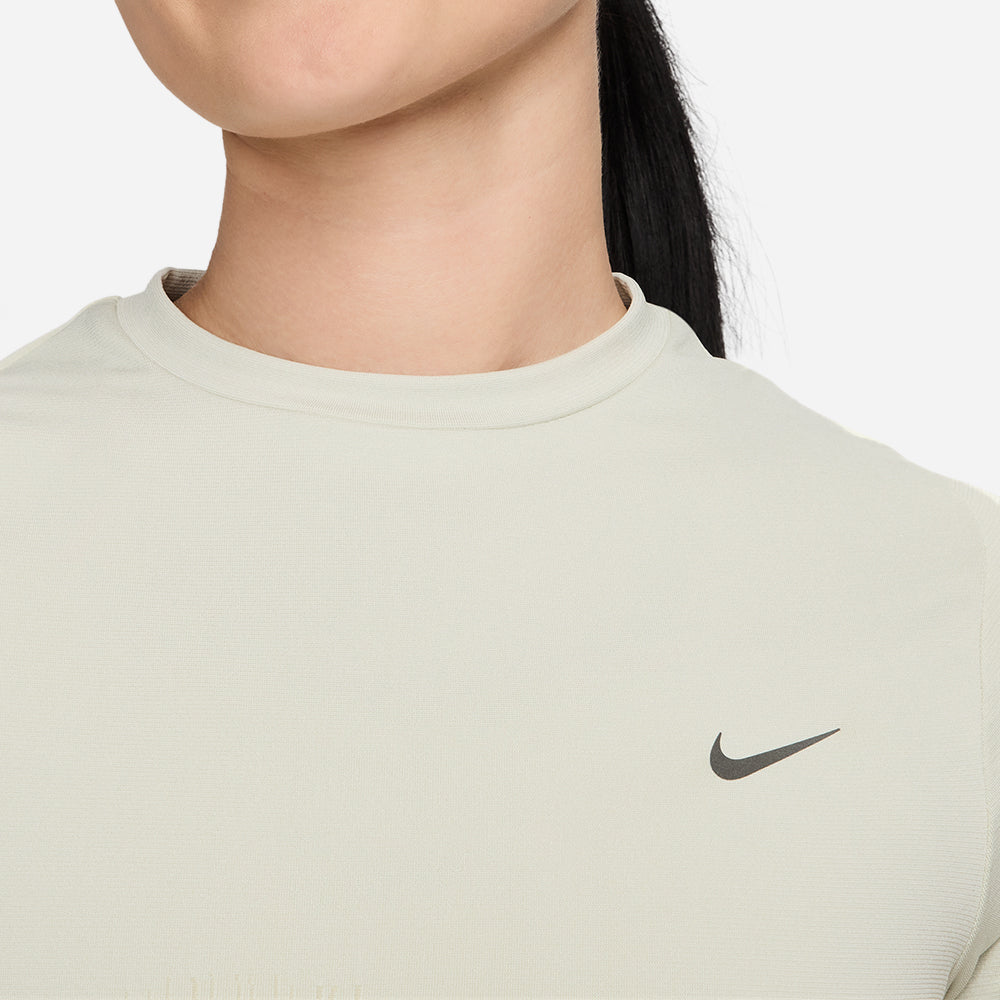 Áo Thun Nữ Nike Run Division Dri-Fit Adv - Xanh Mint - Supersports Vietnam