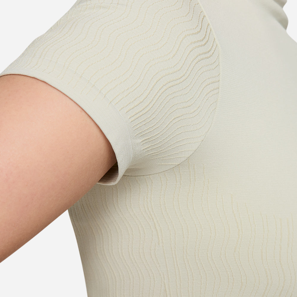 Áo Thun Nữ Nike Run Division Dri-Fit Adv - Xanh Mint - Supersports Vietnam