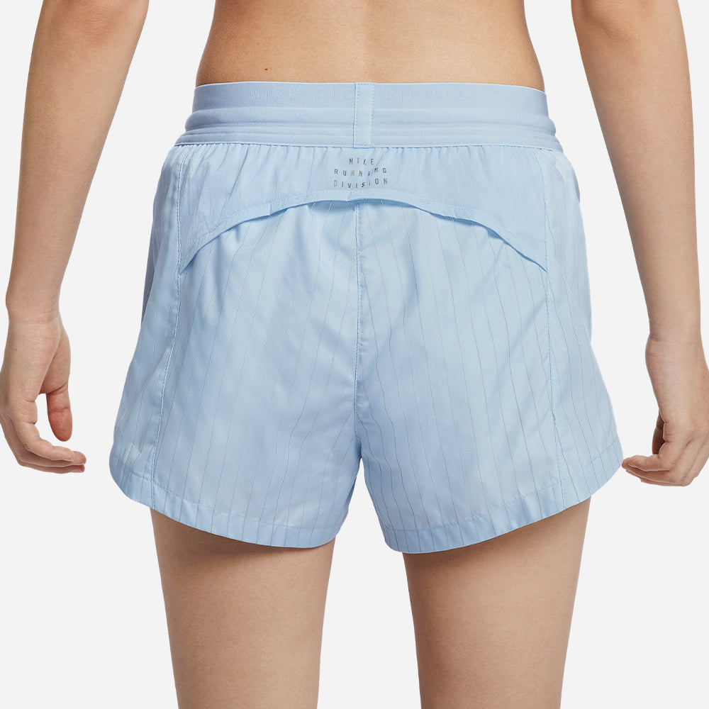 Quần Ngắn Thể Thao Nữ Nike Mid-Rise Brief-Lined 8Cm - Xanh Dương - Supersports Vietnam