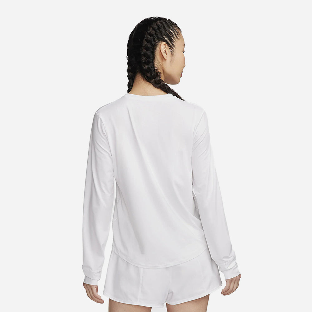 Áo Thun Nữ Nike One Classic Dri-Fit - Trắng - Supersports Vietnam