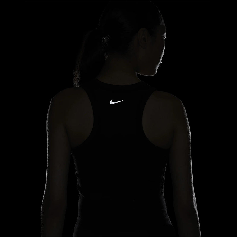 Áo Ba Lỗ Nữ Nike One Fitted Dri-Fit - Đen - Supersports Vietnam