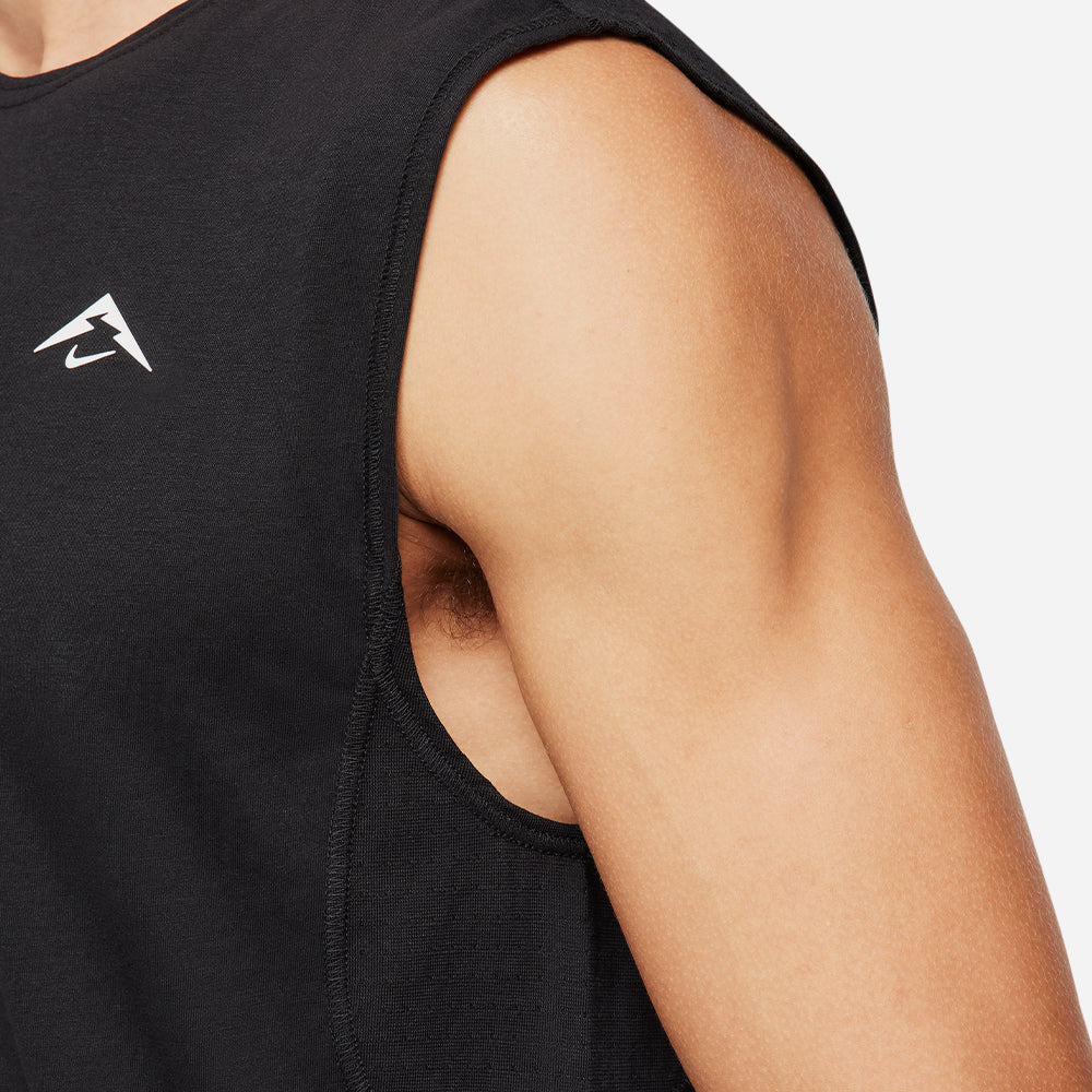 Áo Ba Lỗ Nam Nike Dri-Fit Trail Solar Chase - Đen - Supersports Vietnam