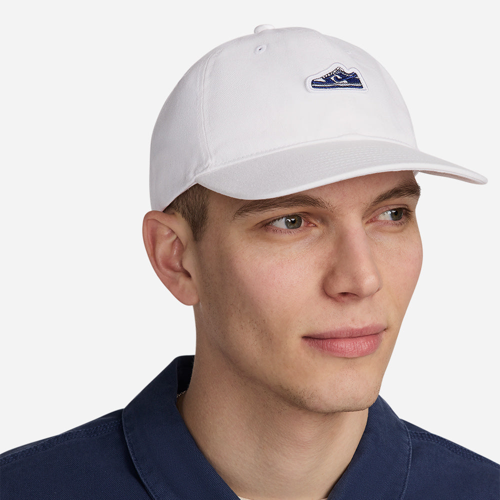 Mũ Lưỡi Trai Nike Club Unstructured Dunk Patch - Trắng - Supersports Vietnam