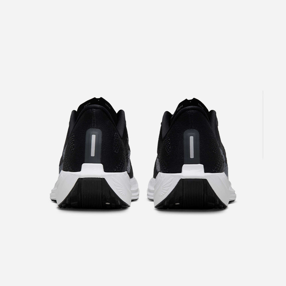 Giày Chạy Bộ Nam Nike Pegasus Plus - Đen - Supersports Vietnam