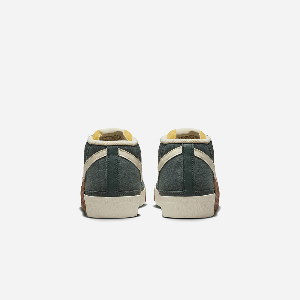 Giày Sneaker Nam Nike Blazer Low Pro Club - Xanh Lá - Supersports Vietnam