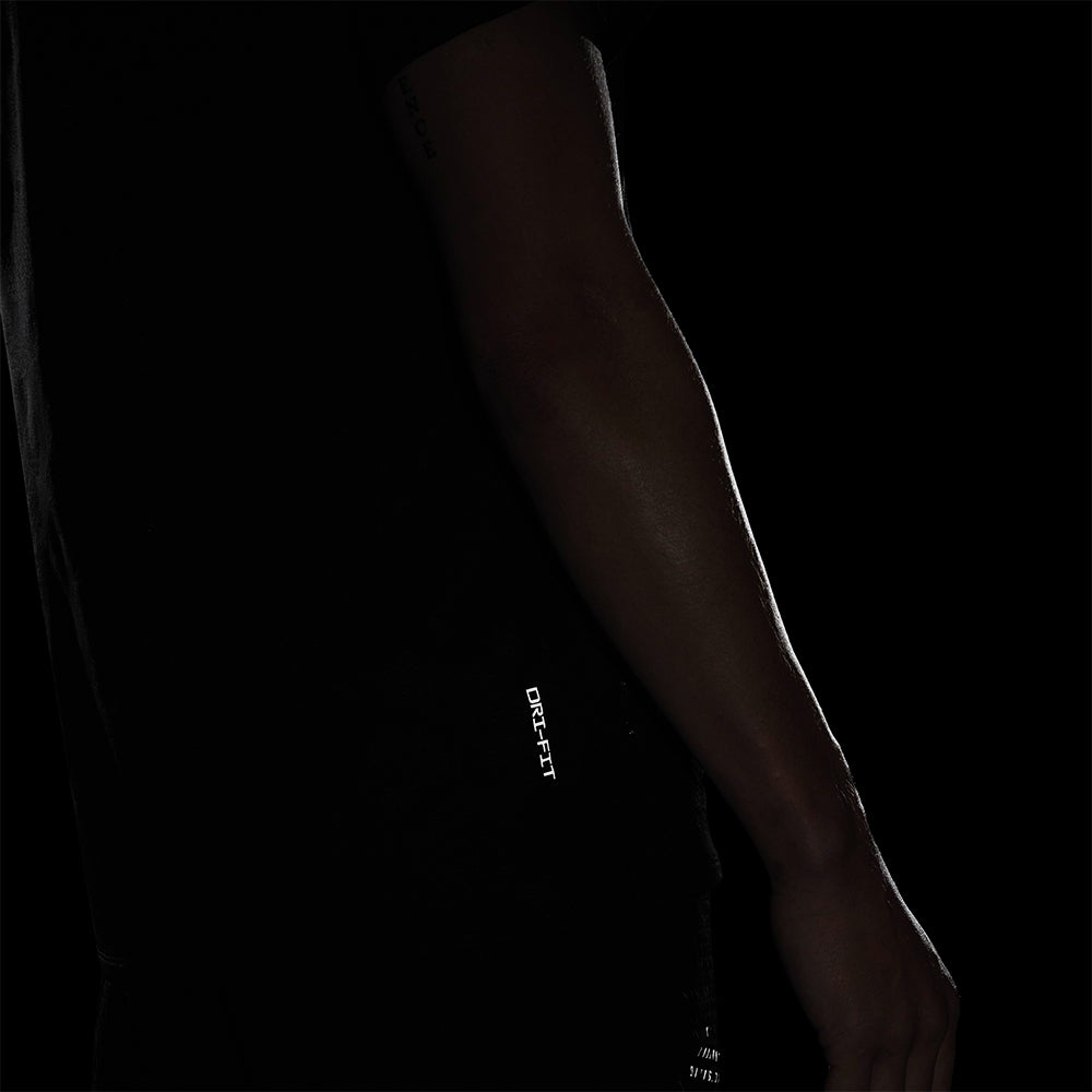 Áo Thun Nam Nike Rise 365 Dri-Fit - Đen - Supersports Vietnam