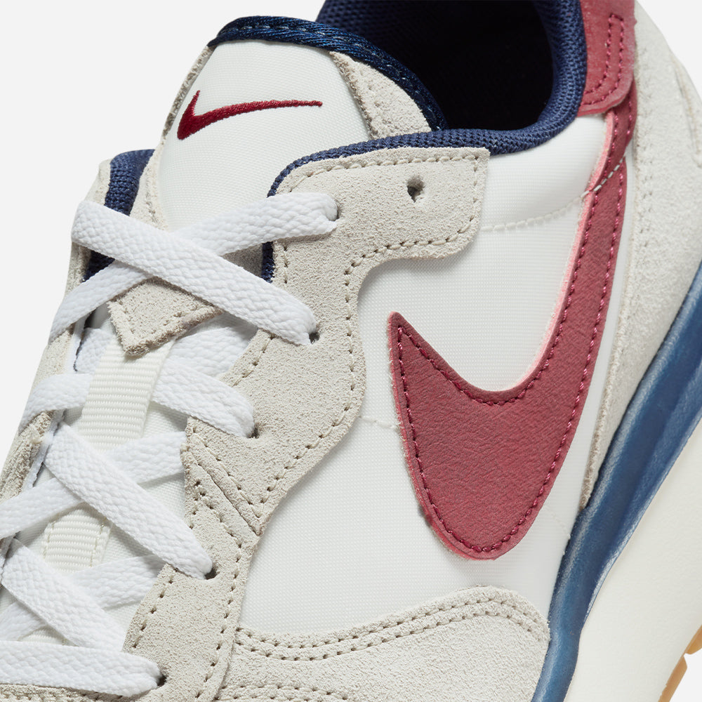 Giày Thời Trang Nữ Nike Phoenix Waffle - Trắng - Supersports Vietnam
