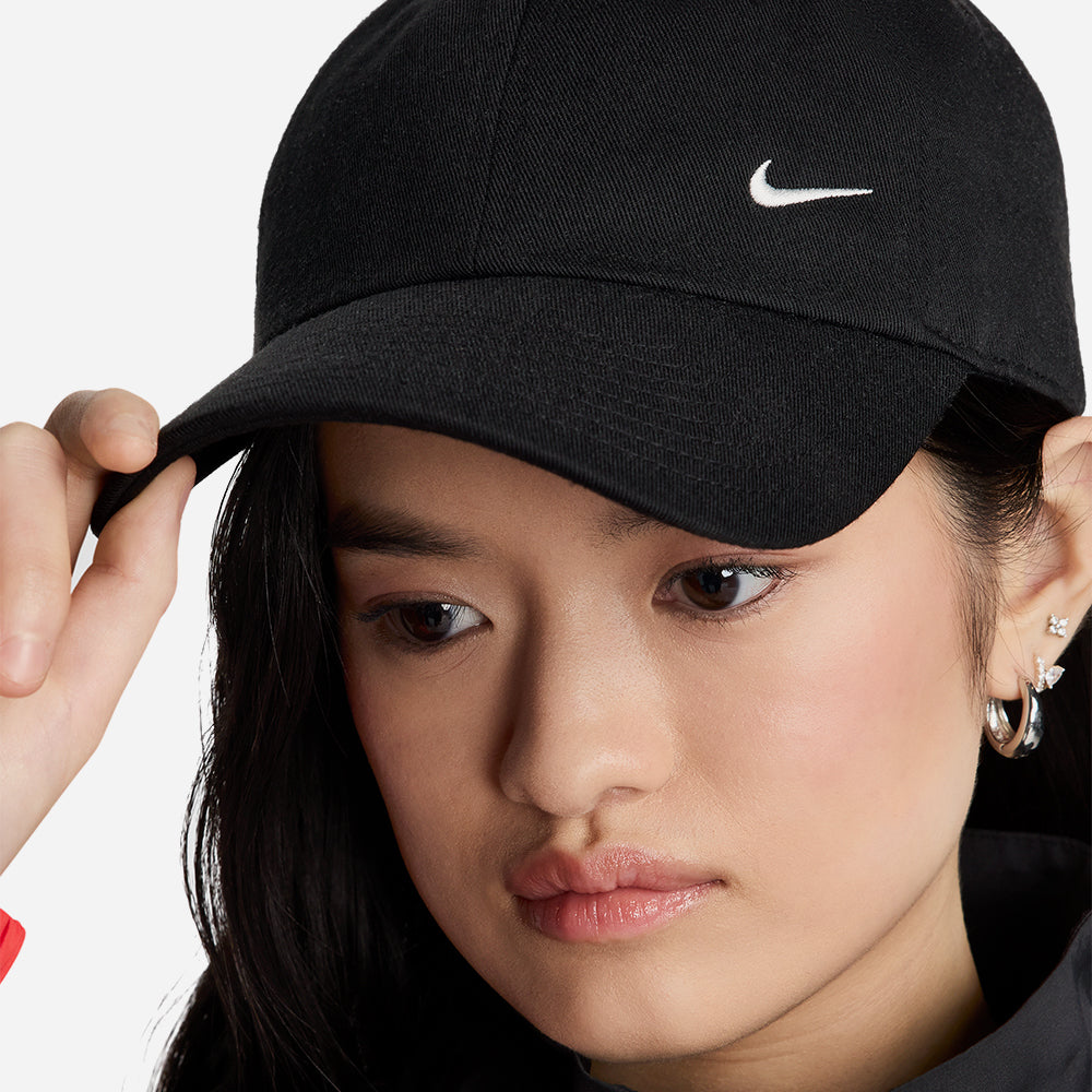 Mũ Lưỡi Trai Nike Club Swoosh - Đen - Supersports Vietnam