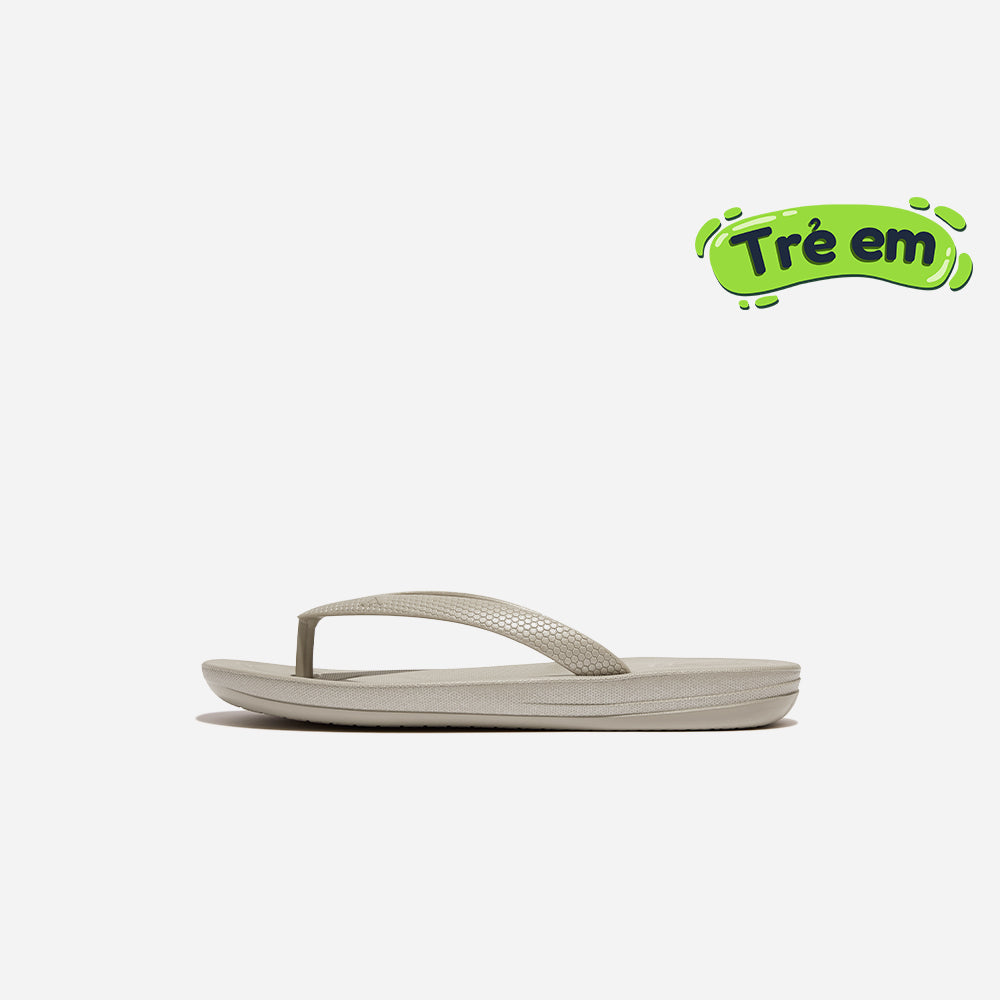 Dép Xỏ Ngón Trẻ Em Fitflop Iqushion Shimmer Ergonomic - Xám - Supersports Vietnam