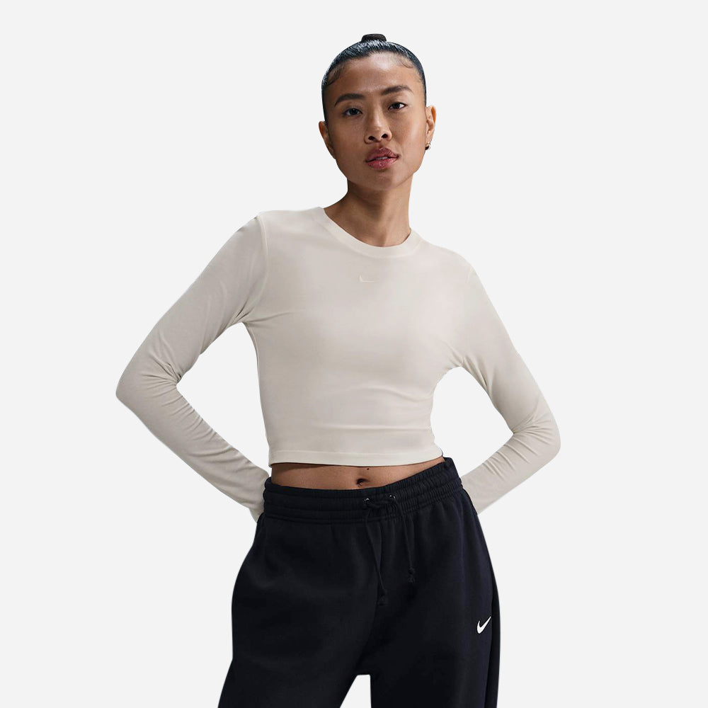 Áo Thun Tay Dài Nữ Nike Chill Knit Cropped - Be - Supersports Vietnam