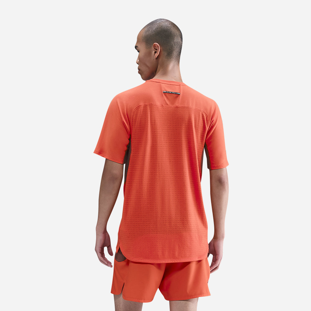 Áo Thun Nam Nike Dri-Fit Adv Solar Chase Short-Sleeve - Cam - Supersports Vietnam
