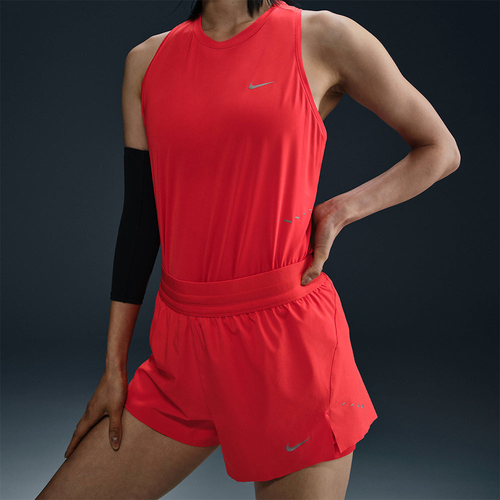 Quần Ngắn Nữ Nike Swift Dri-Fit Mid-Rise 2-In-1 - Đỏ - Supersports Vietnam