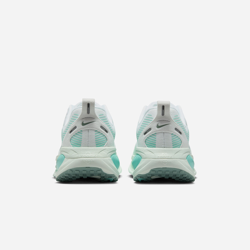 Giày Chạy Bộ Nữ Nike Vomero 18 - Xanh Mint - Supersports Vietnam