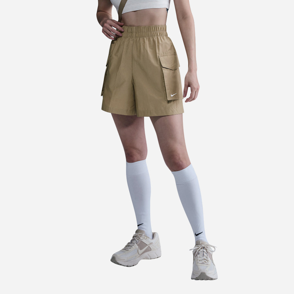 Quần Ngắn Thời Trang Nữ Nike Sportswear Essential Woven High-Waisted 5 Inch Cargo - Nâu - Supersports Vietnam