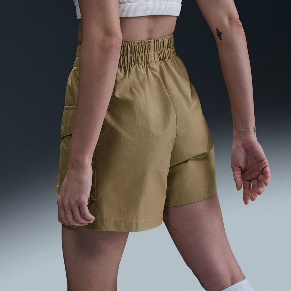 Quần Ngắn Thời Trang Nữ Nike Sportswear Essential Woven High-Waisted 5 Inch Cargo - Nâu - Supersports Vietnam