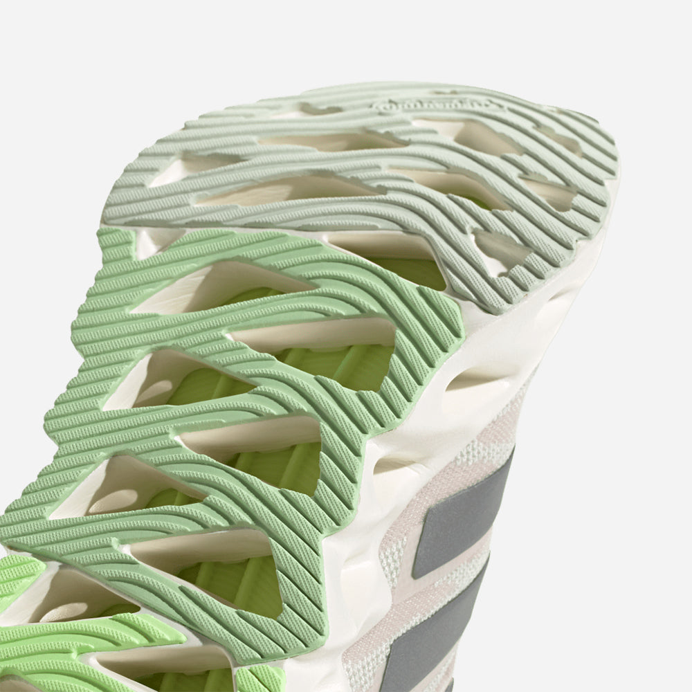 Giày Chạy Bộ Nữ Adidas Switch Fwd Running - Xám - Supersports Vietnam