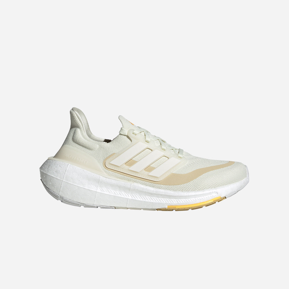 Giày Chạy Bộ Nữ Adidas Ultraboost Light: Giải phóng tiềm năng, bứt