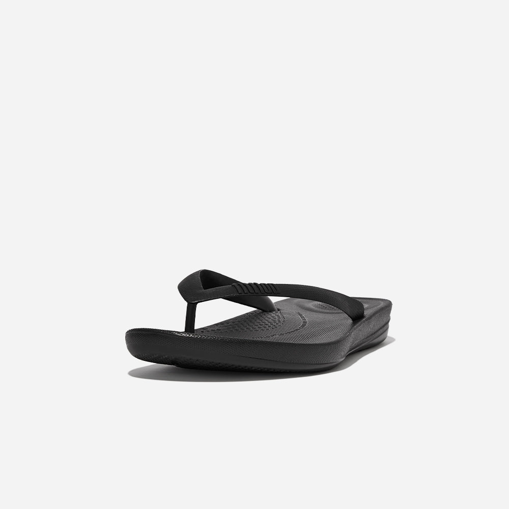 Dép Xỏ Ngón Nam Fitflop Iqushion Ergonomic - Đen - Supersports Vietnam