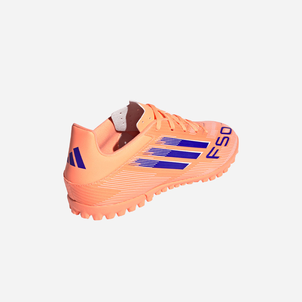 Giày Đá Bóng Sân Cỏ Nhân Tạo Nam Adidas F50 Club - Cam San Hô - Supersports Vietnam