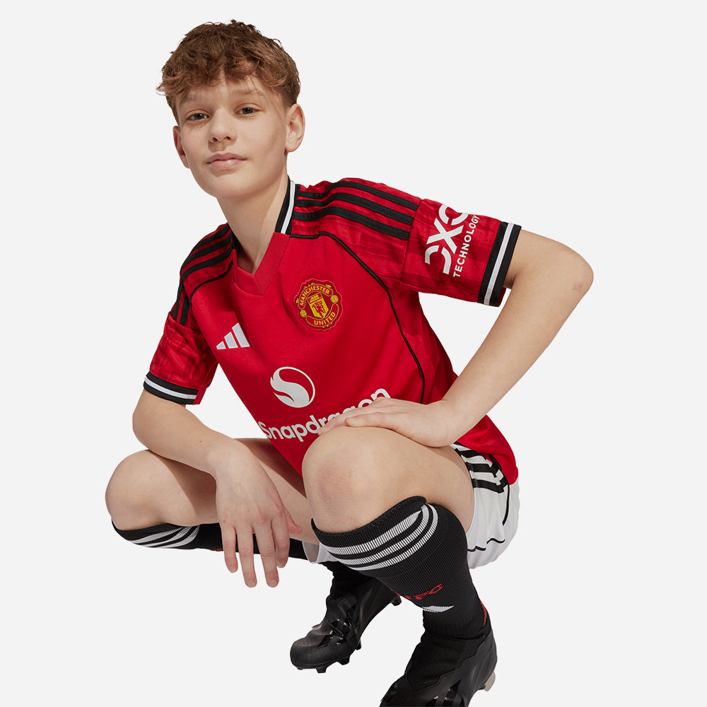 Áo Đá Bóng Trẻ Em Adidas Sân Nhà Manchester United 25/26 - Đỏ - Supersports Vietnam