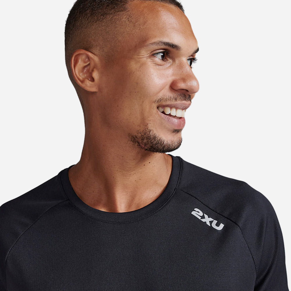 Áo Tay Ngắn Nam 2XU Aero - Đen - Supersports Vietnam