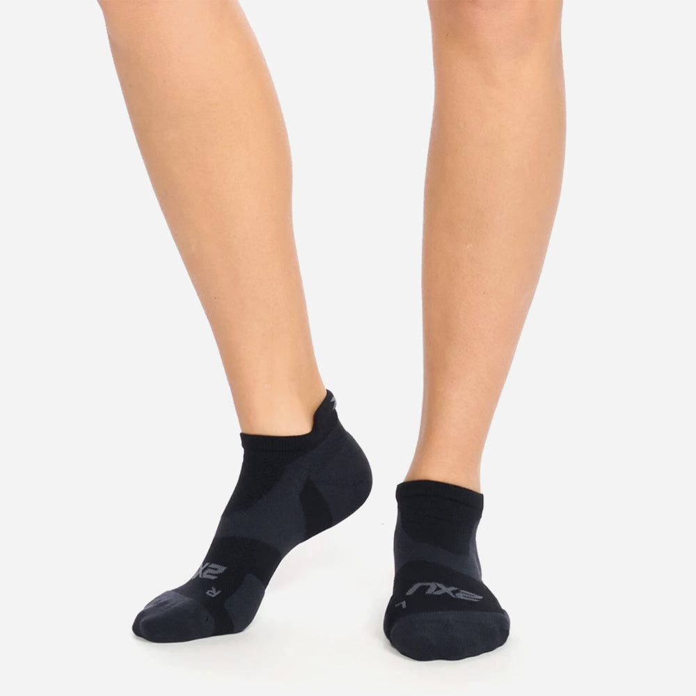 Vớ Thể Thao 2XU Vectr Light Cushion No Show - Đen - Supersports Vietnam
