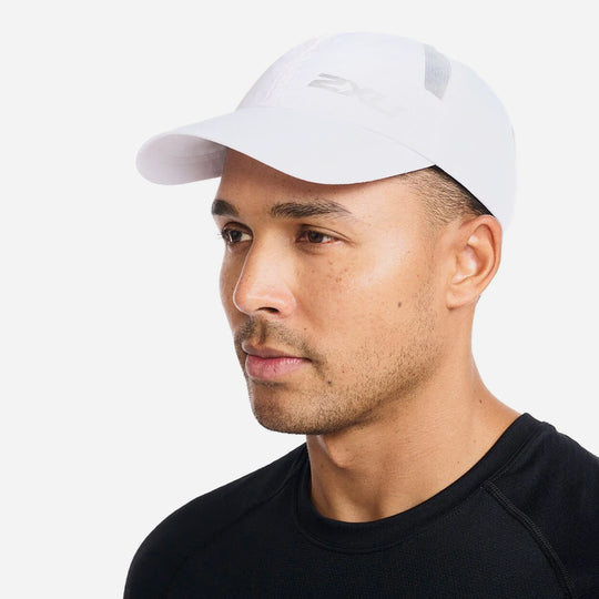 Nón Thể Thao 2XU Run - Trắng