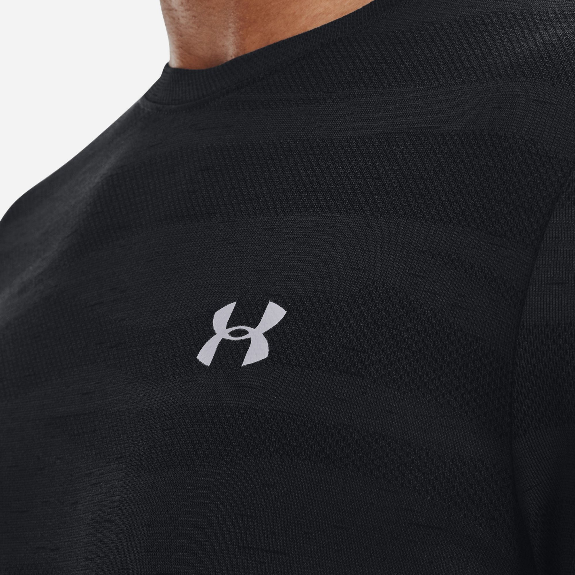 Áo Thun Thể Thao Nam Under Armour Seamless Wave - Supersports Vietnam
